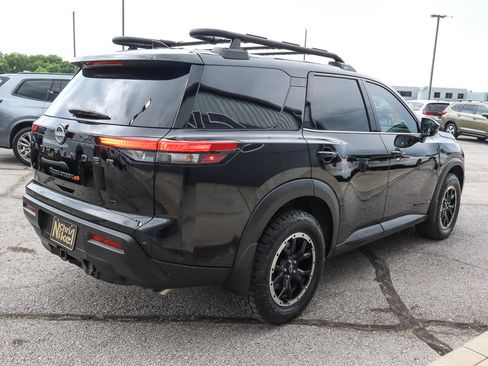 Used 2025 Nissan Pathfinder Rock Creek AWD/4WD image 4