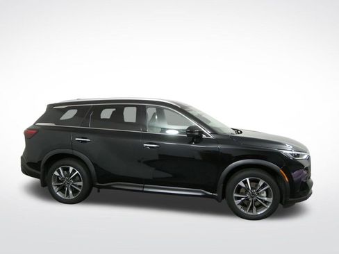 Certified 2025 INFINITI QX60 Luxe AWD/4WD image 2