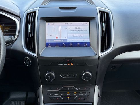 Used 2020 Ford Edge SEL w/ Convenience Package FWD image 25