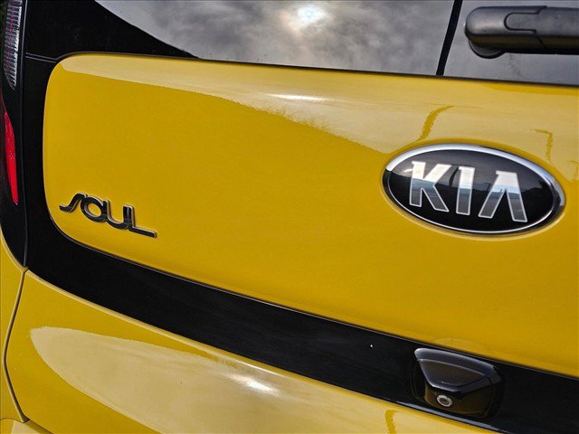 Used 2014 Kia Soul ! w/ Sun & Sound Package FWD image 13