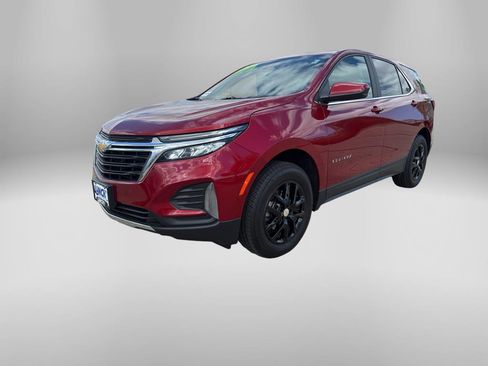 Used 2024 Chevrolet Equinox LT AWD/4WD image 1