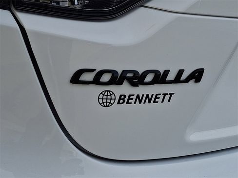 Certified 2025 Toyota Corolla FX image 31