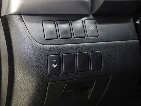 Used 2014 Toyota Highlander XLE AWD/4WD image 13