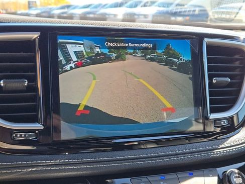 New 2026 Chrysler Pacifica Select image 31