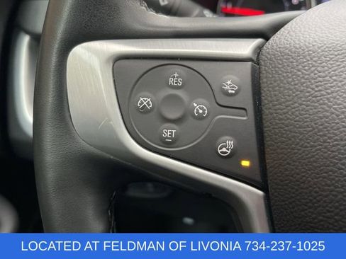 Used 2024 GMC Terrain SLT image 35