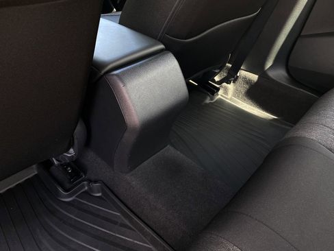 Used 2023 Honda Accord LX image 28