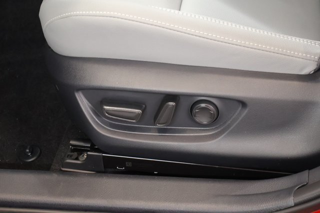New 2026 Toyota Camry SE w/ Convenience Package FWD image 12