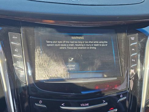 Used 2017 Cadillac Escalade Premium Luxury AWD/4WD image 31