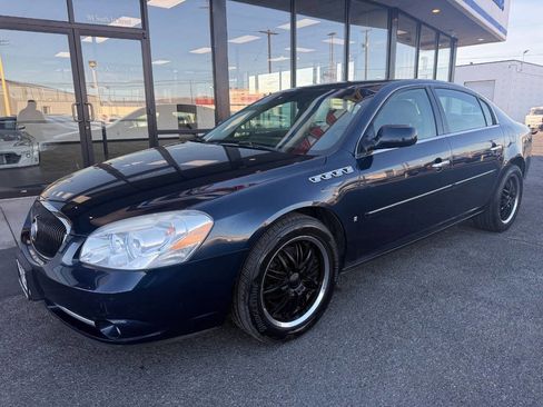 Used 2007 Buick Lucerne CXS image 1
