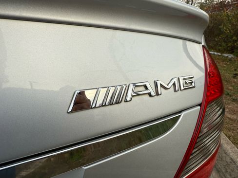 Used 2008 Mercedes-Benz E 63 AMG 4dr Sdn 6.3L AMG RWD image 50