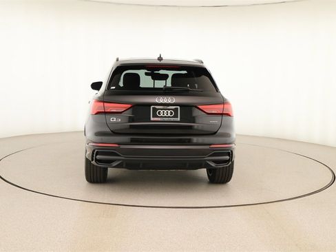 New 2025 Audi Q3 2.0T Premium image 5