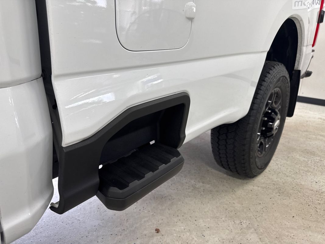 Used 2023 Ford F250 XL w/ STX Appearance Package AWD/4WD image 34