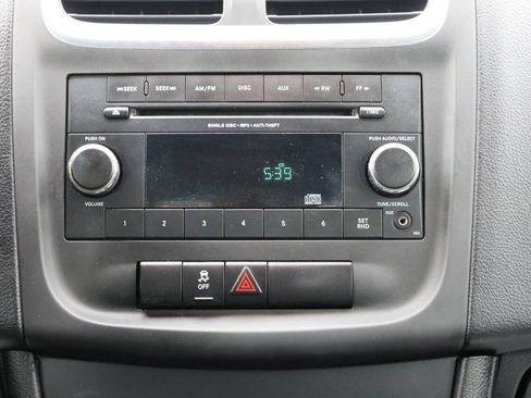 Used 2014 Dodge Avenger SE FWD image 20