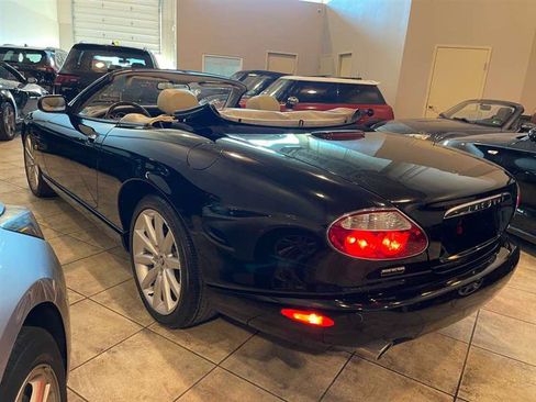 Used 2006 Jaguar XK8 Convertible RWD image 50