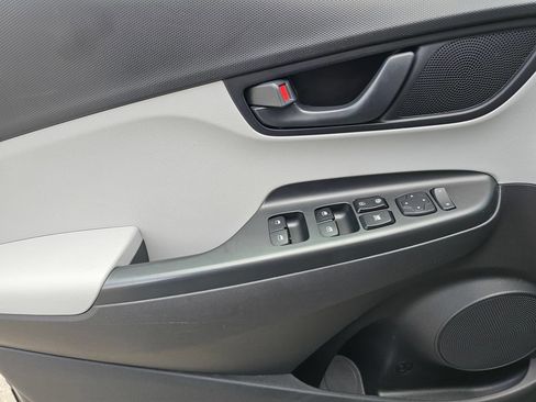 Certified 2023 Hyundai Kona SEL FWD image 18