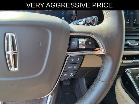 Used 2024 Lincoln Navigator L Reserve AWD/4WD image 24