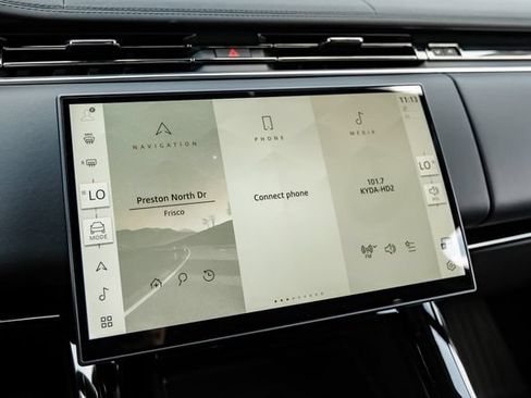 New 2026 Land Rover Range Rover Sport SE AWD/4WD image 32