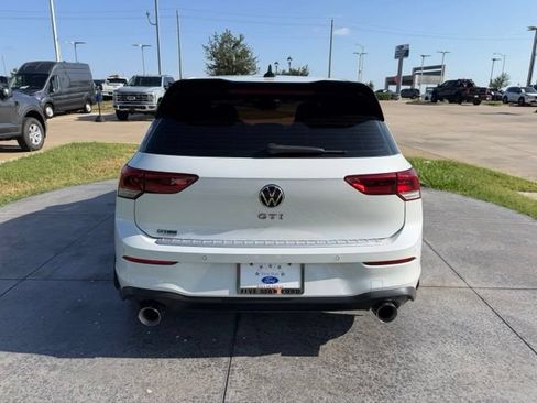 Used 2023 Volkswagen GTI SE FWD image 5