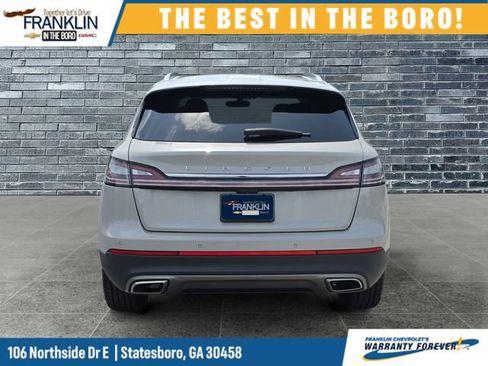 Used 2023 Lincoln Nautilus AWD w/ Premium Package image 4