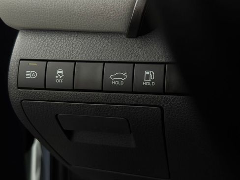 Certified 2024 Toyota Camry SE AWD/4WD image 29