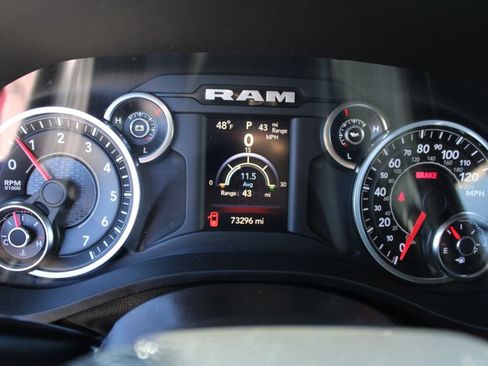 Used 2021 RAM 1500 Big Horn image 24