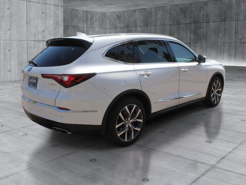 Used 2023 Acura MDX FWD w/ Technology Package image 8