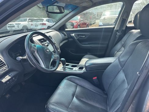 Used 2015 Nissan Altima 3.5 SL FWD image 5