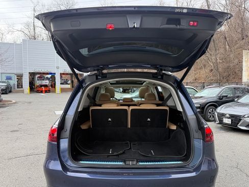 Used 2024 Mercedes-Benz GLS 450 4MATIC image 32