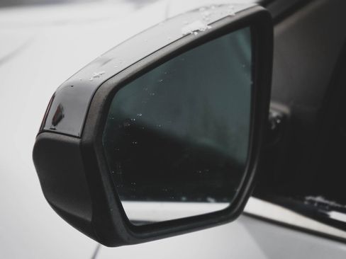 Used 2021 Chevrolet Equinox LT image 27