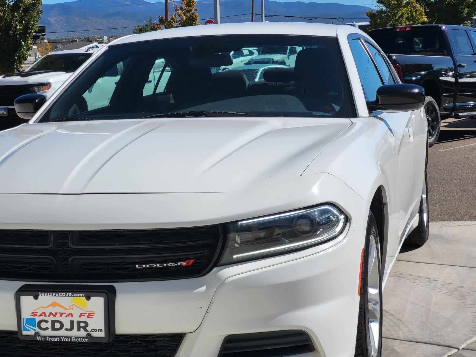 Used 2023 Dodge Charger SXT RWD image 7