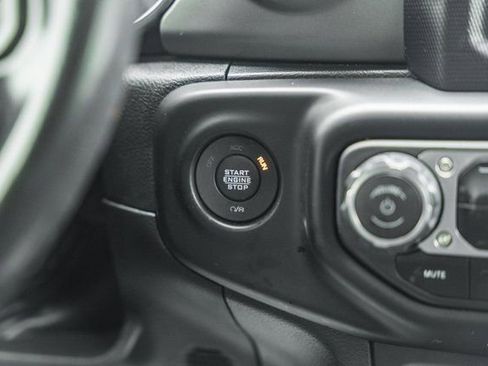 Used 2022 Jeep Wrangler Unlimited Sport image 35