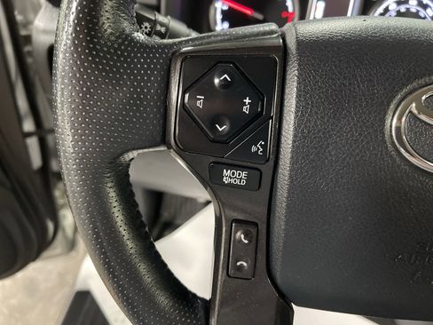 Used 2023 Toyota 4Runner TRD Off-Road Premium image 18