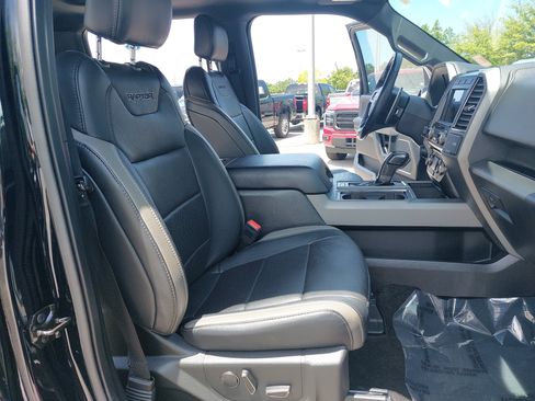 Used 2018 Ford F150 Raptor w/ Equipment Group 802A Luxury AWD/4WD image 10