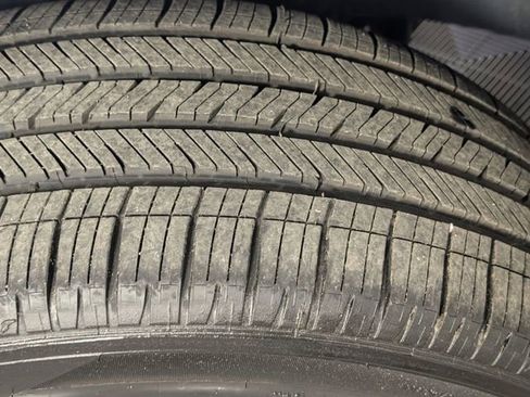 Certified 2024 RAM 1500 Limited image 9