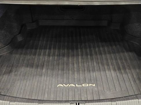 Used 2013 Toyota Avalon XLE Touring FWD image 27