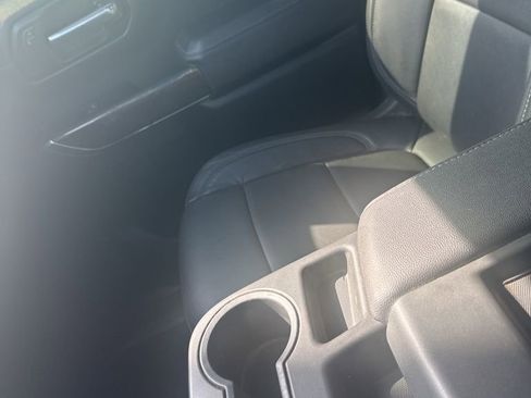 Used 2019 Chevrolet Silverado 1500 LT w/ All-Star Edition image 14