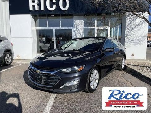 Certified 2022 Chevrolet Malibu LT FWD image 1