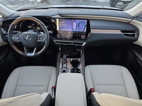 Used 2026 Lexus RX 450h AWD w/ Convenience Package image 16