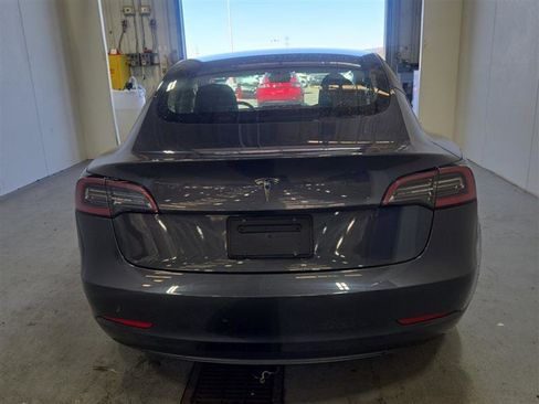 Used 2023 Tesla Model 3 Standard Range image 5