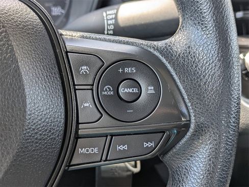 Used 2023 Toyota Corolla LE image 26