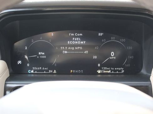 Certified 2023 Lincoln Nautilus Reserve AWD/4WD image 30