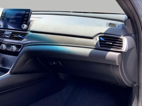 Used 2022 Honda Accord Sport image 18