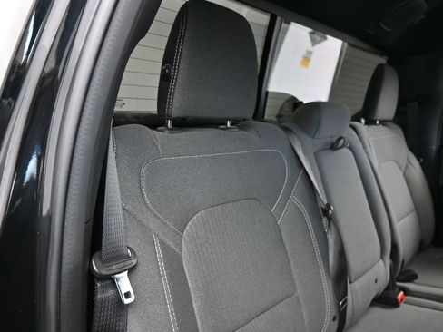 Used 2021 RAM 1500 Big Horn image 36