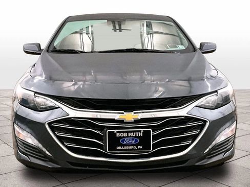 Used 2019 Chevrolet Malibu LT w/ Leather Package image 3