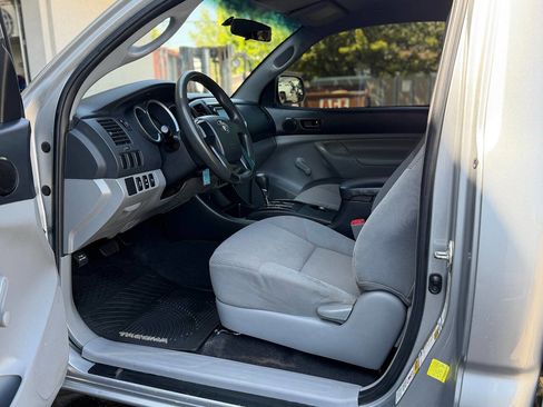 Used 2014 Toyota Tacoma 4x4 Regular Cab image 85