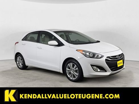 Used 2013 Hyundai Elantra GT FWD image 3