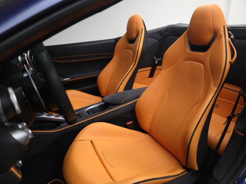 Certified 2023 Ferrari Portofino M RWD image 16