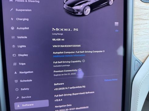 Used 2019 Tesla Model S Long Range image 15