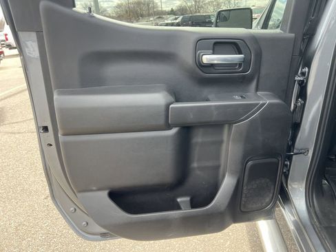 Used 2021 Chevrolet Silverado 1500 LT image 13