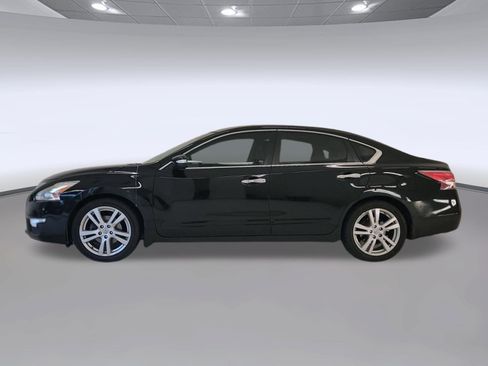 Used 2014 Nissan Altima 3.5 SL w/ Technology Package FWD image 2